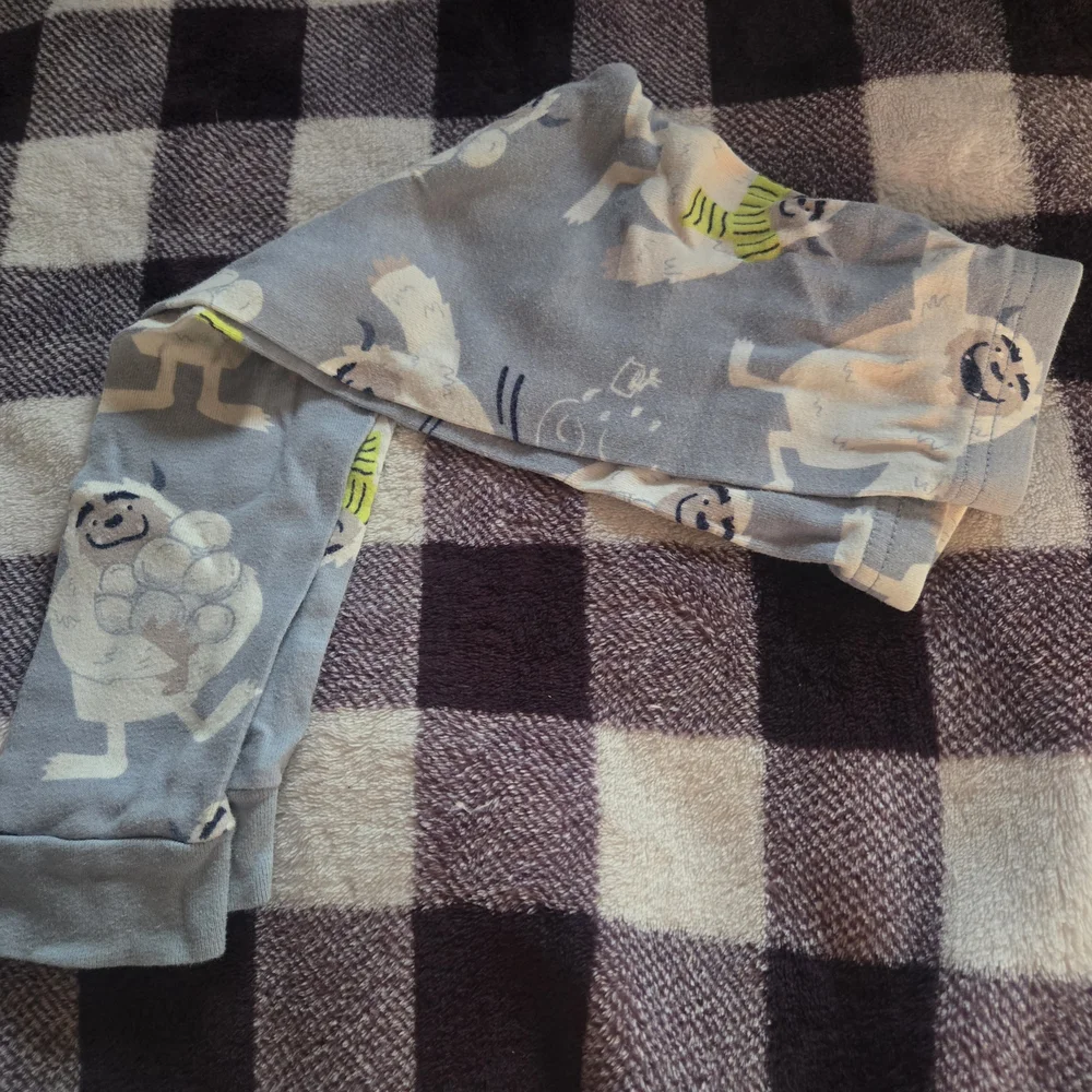 Carter's Blue Yeti Abominable Snow Monster Toddler 2pc Pajama Set - 2T EUC
